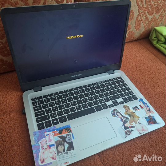 Ноутбук maibenben M543