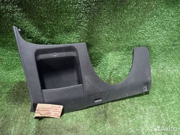 Щит подрулевой на Ford Mondeo 1 поколение