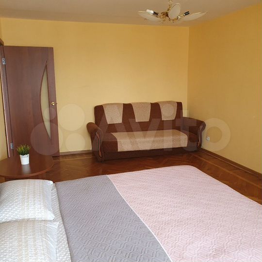 2-к. квартира, 56 м², 6/9 эт.