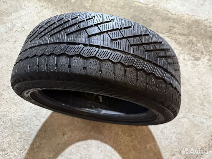 Gislaved Soft Frost 200 215/50 R17