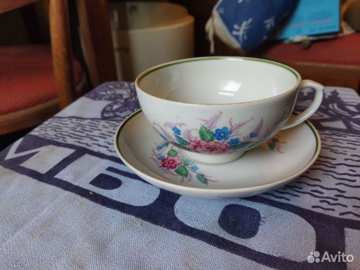 Чайная пара, блюдца, чашки