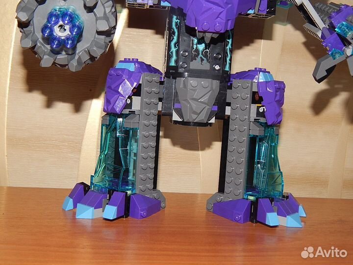 Лего Nexo knights 70356 и 72004