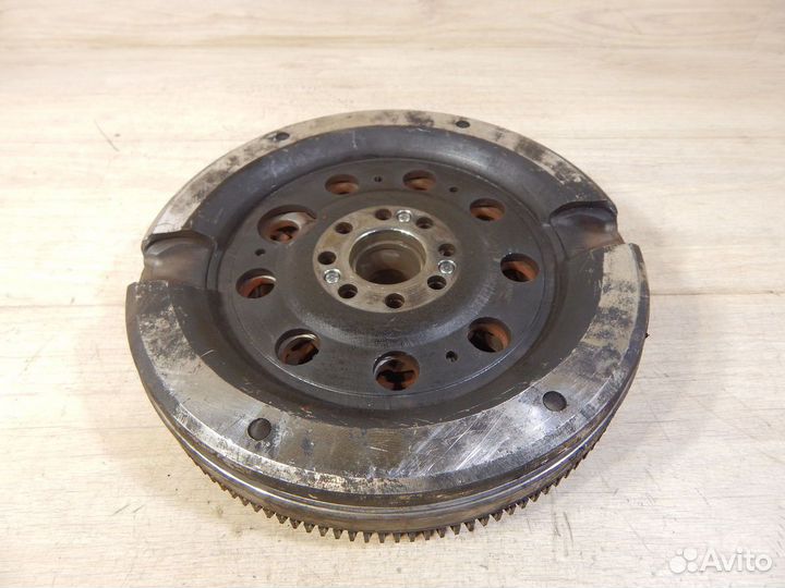 Маховик VW T4 2.4