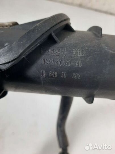 Патрубок воздушного фильтра Форд Мондео 4 рестайли