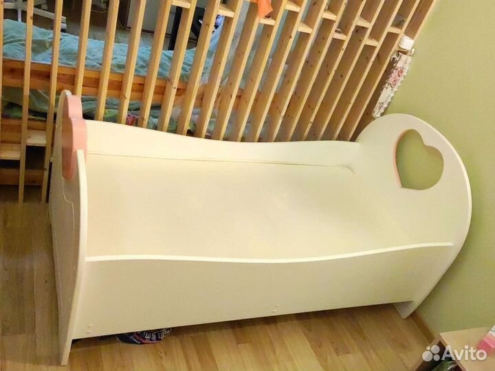 Детская кровать из экологичных материалов