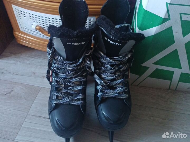 Коньки хоккейные 41размер