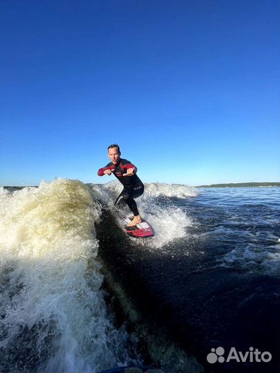 Moomba Outback спорт буксировщик