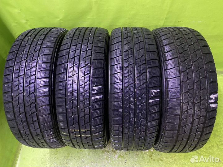 Goodyear Ice Navi Zea II 215/65 R16 98Q