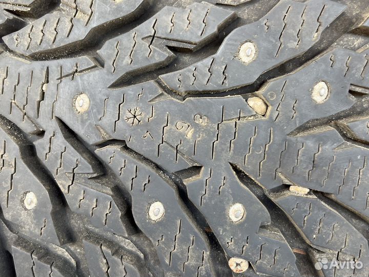 Nokian Tyres Hakkapeliitta 9 275/55 R20