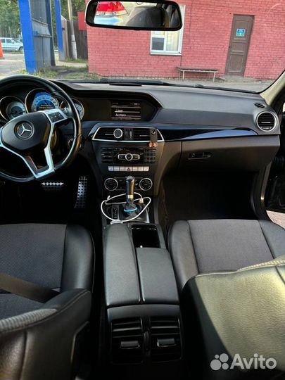 Mercedes-Benz C-класс 1.8 AT, 2011, 100 000 км