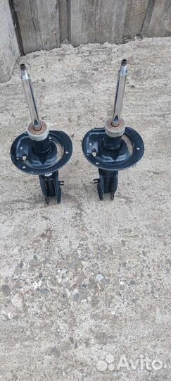 Стойки передние LADA vesta sw cross