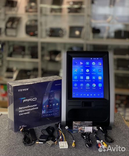 Штатная магнитола Nissan x trail T31 Tesla style