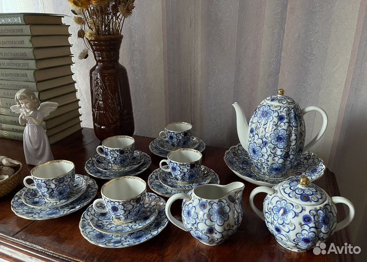 Сервиз золотой вьюнок лфз предметы