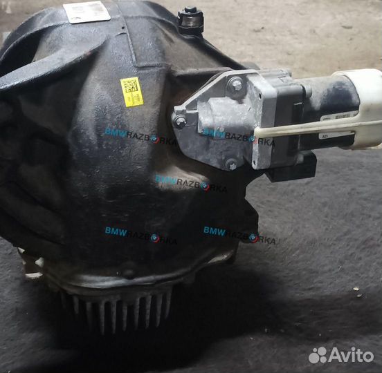 Редуктор заднего моста BMW M5 F90 2019 7856928
