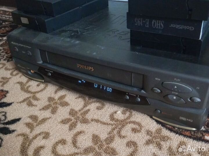 Видеомагнитофон philips