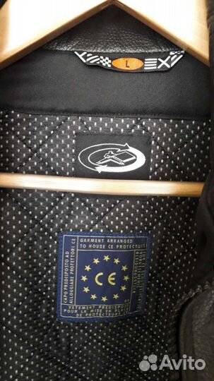 Мотокуртка кожаная, Размер L