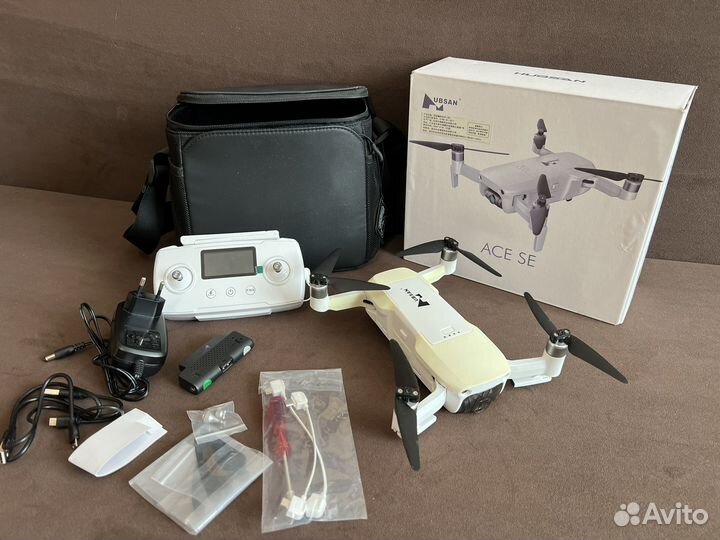 Квадрокоптер hubsan ace se