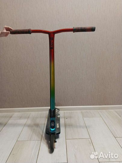 Трюковой самокат hipe color full