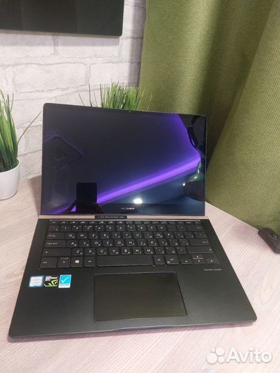 Asus Zenbook Pro 14