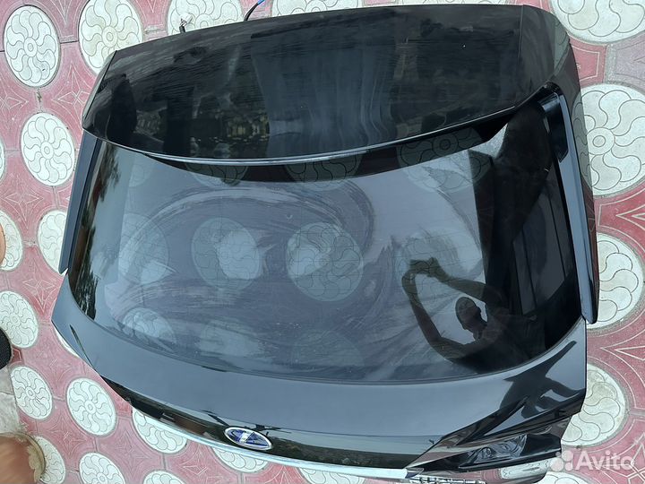 Lexus RX4 Крышка багажника