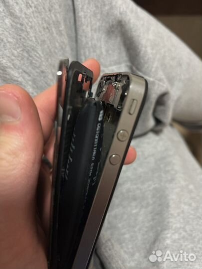 iPhone 4S, 16 ГБ