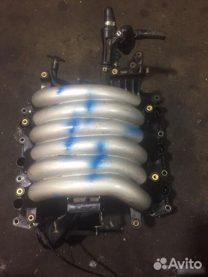 Коллектор Впускной audi A6 C5 2.4л.ARJ