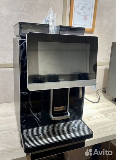 Кофемашина Dr. Coffee Coffeebar