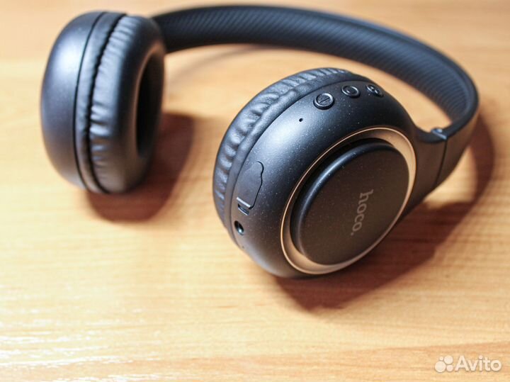 Беспроводные bluetooth наушники (накладные)