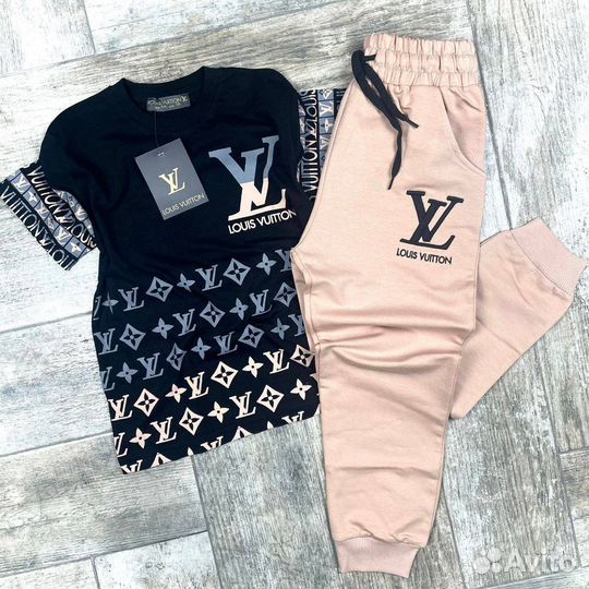 Костюм подростковый