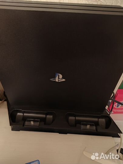 Sony playstation 4 PS4 pro