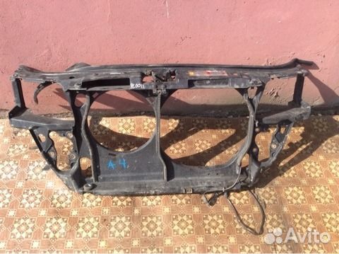 Телевизор (рамка радиаторов) Audi A4 1.8 8D0805594