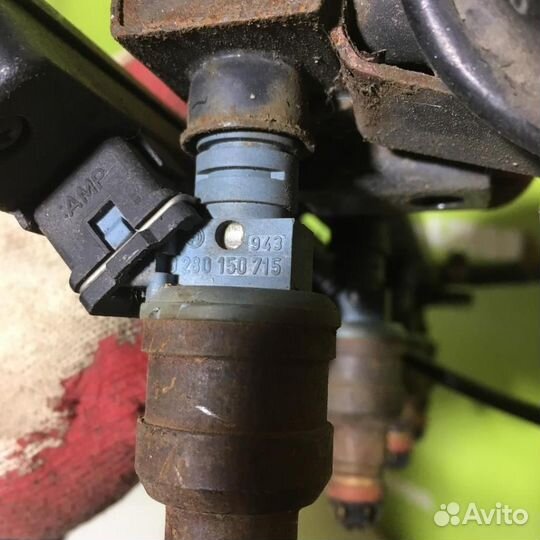 Форсунка инжекторная бмв Е30