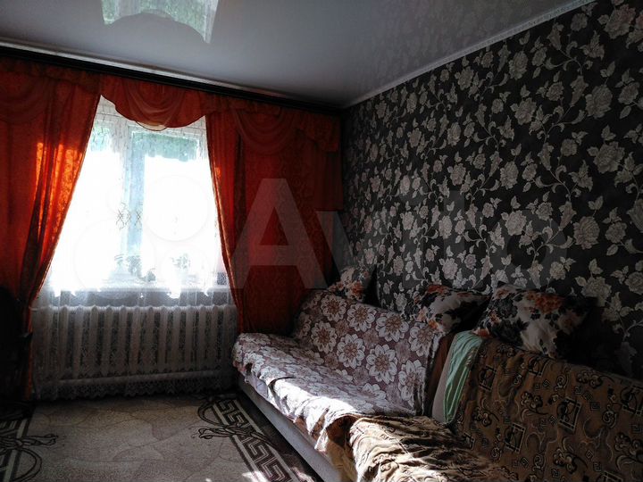 Комната 20 м² в 1-к., 1/2 эт.