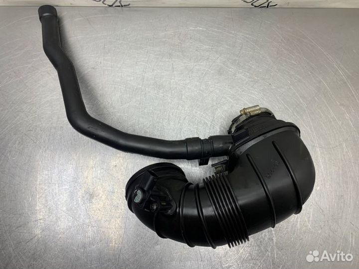Патрубок воздушного фильтра Mercedes C-Class W204