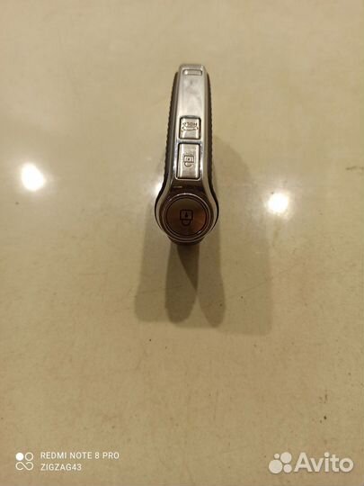 Ключ зажигания (Kia K900 II)