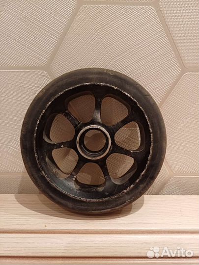 Колесо на трюковой самокат