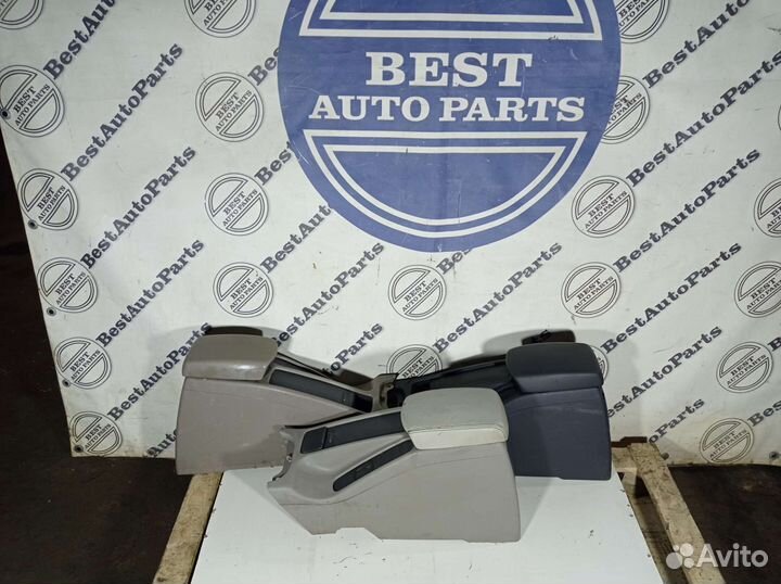 Подлокотник на Volvo Volvo s40 v40 Vs,SW 1996-2004