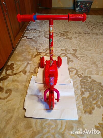 Продам самокат детский