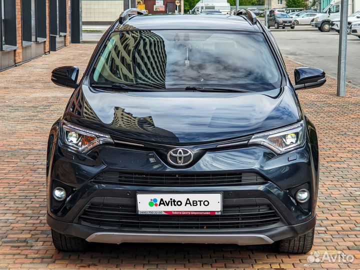 Toyota RAV4 2.2 AT, 2018, 138 000 км
