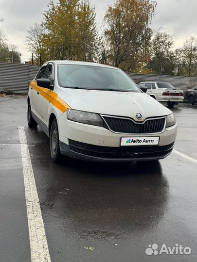 Skoda Rapid 1.6 AT, 2017, 400 000 км