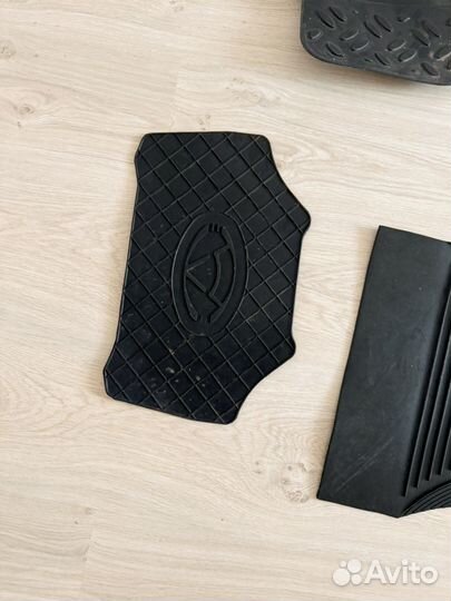 Коврики на skoda yeti