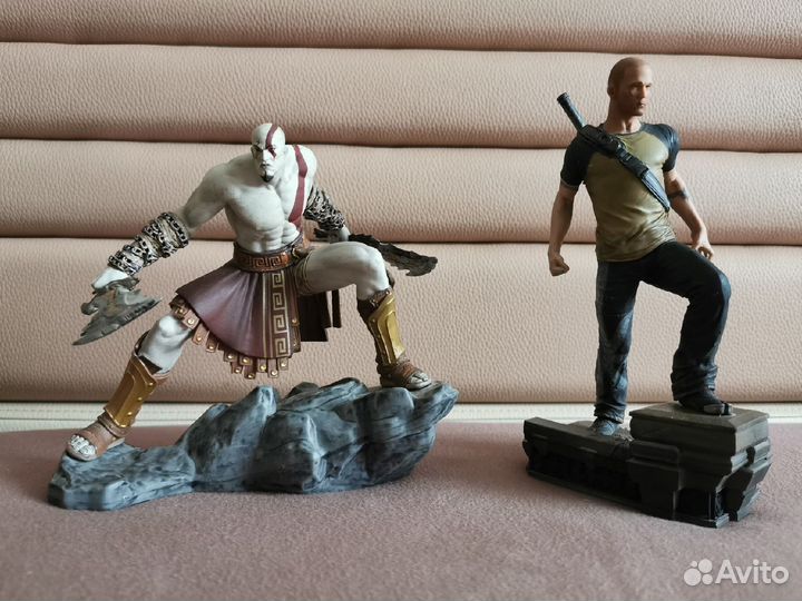 Коллекционные фигурки по играм