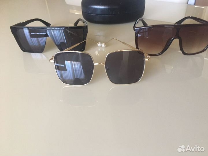 Очки солнцезащитные