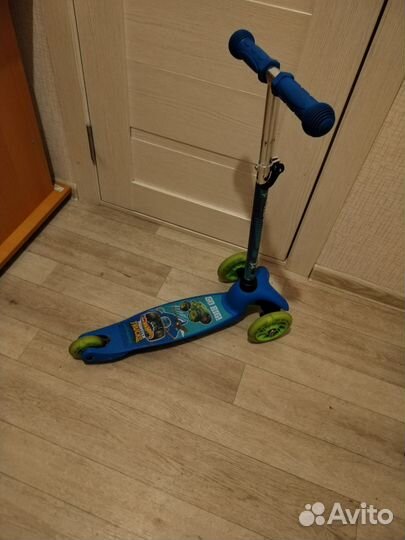 Самокат детский трехколесный бу