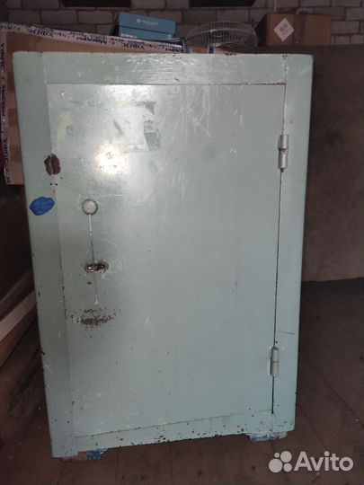 Сейф металлический бу