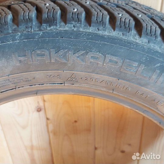 Nokian Tyres Hakkapeliitta 8 205/55 R16 94T