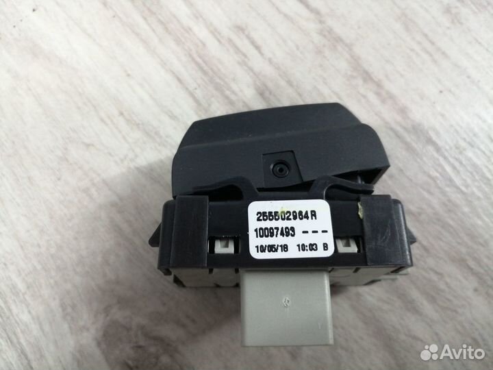 Кнопка круиз-контроля Renault sandero stepway 2