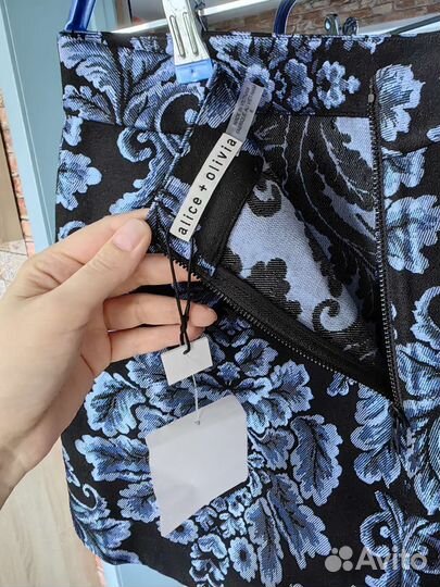 Шорты Alice + Olivia