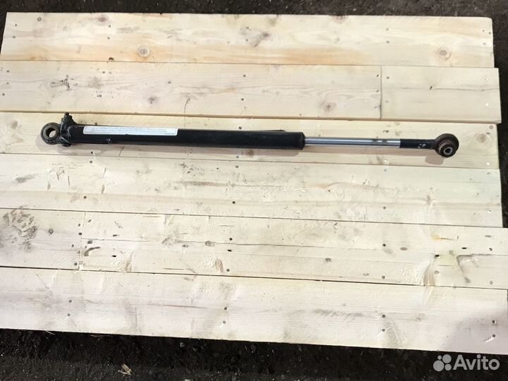 Цилиндр подъёма Кабины Ман Тгл Man Tgl