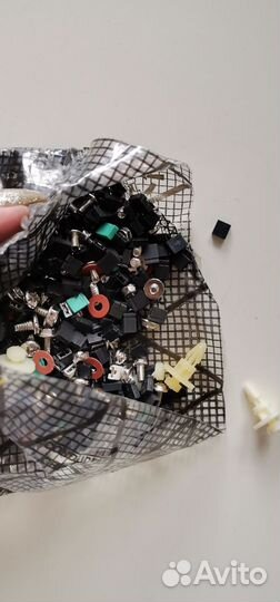 Компьютерные болты / комплектующие